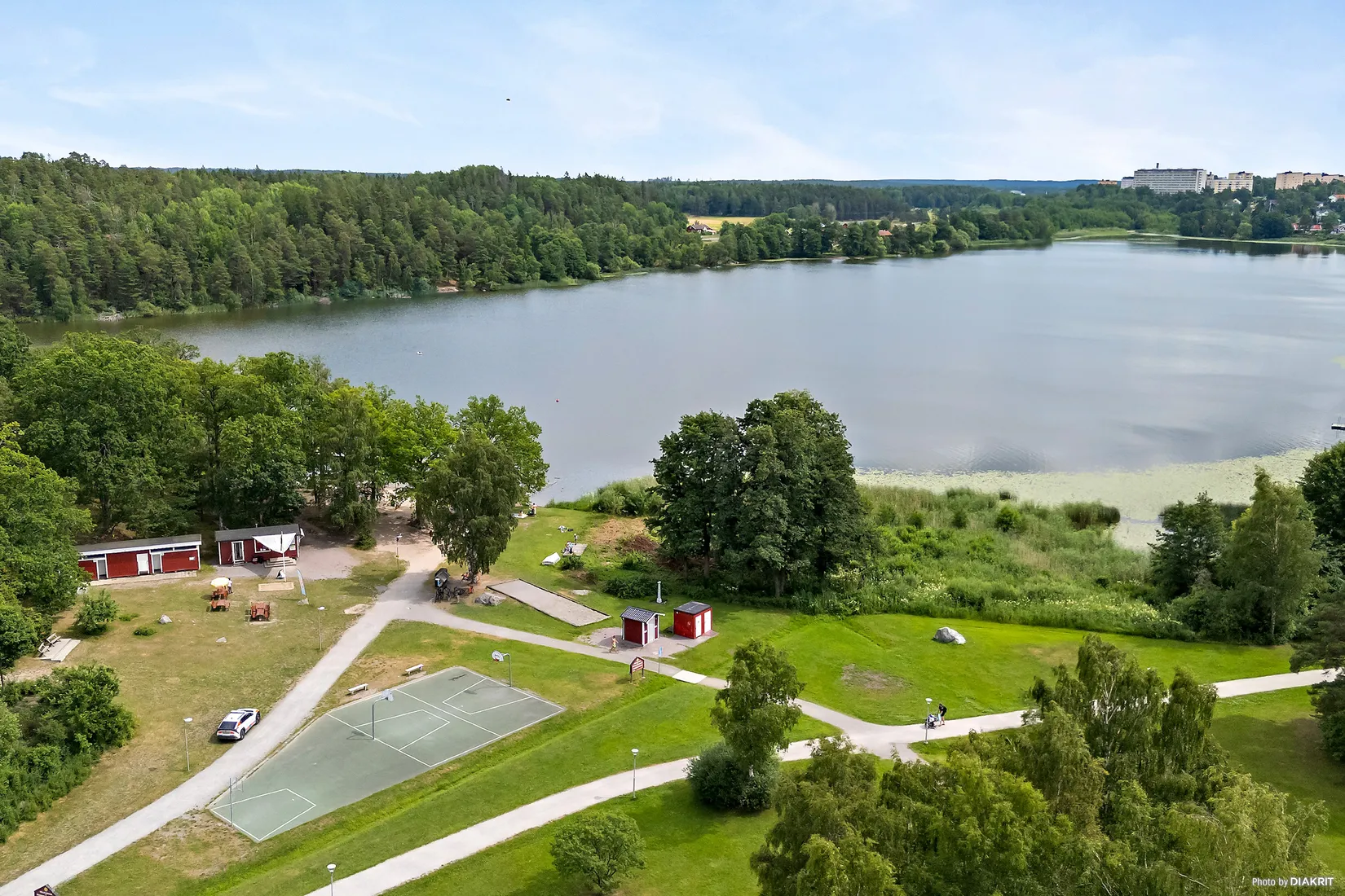 Radhus, Predikantvägen 4, Gribbylund, Täby