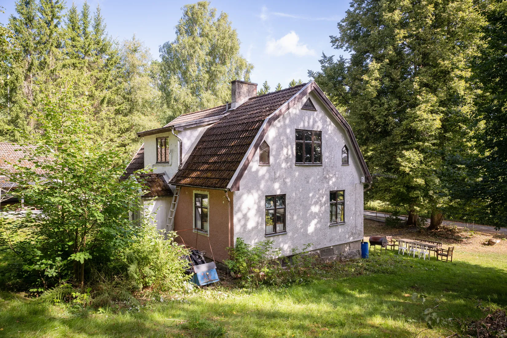 Villa, Åkrabäcksvägen 3, Berghem, Mark
