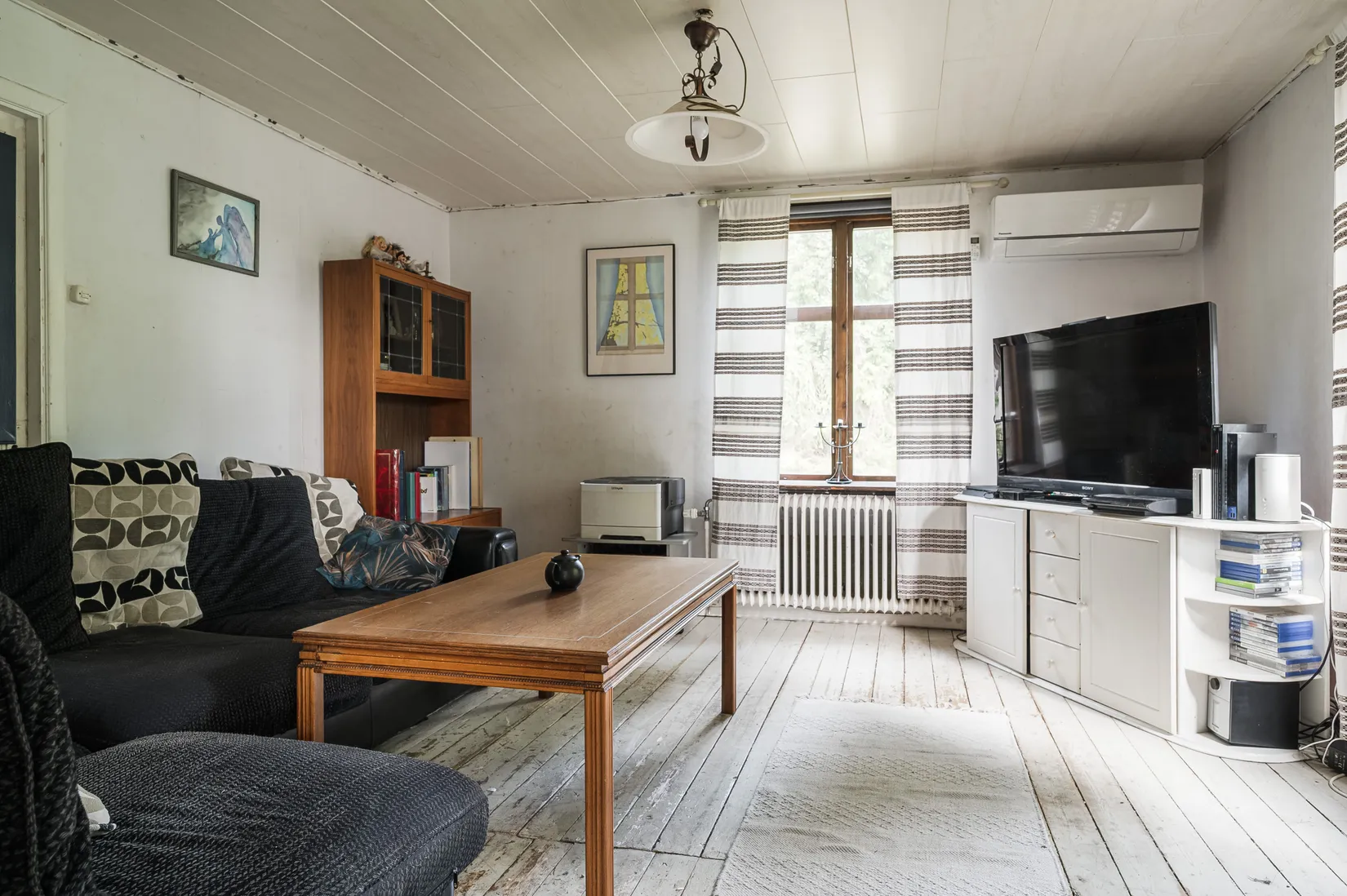Villa, Åkrabäcksvägen 3, Berghem, Mark