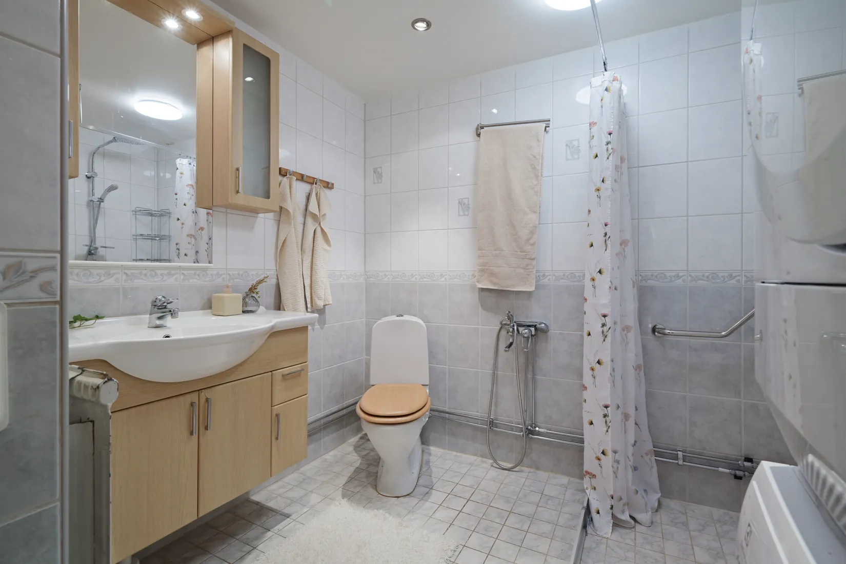 Bostadsrätt, Hasselbacken 1B, Apoteksskogen, Upplands Väsby