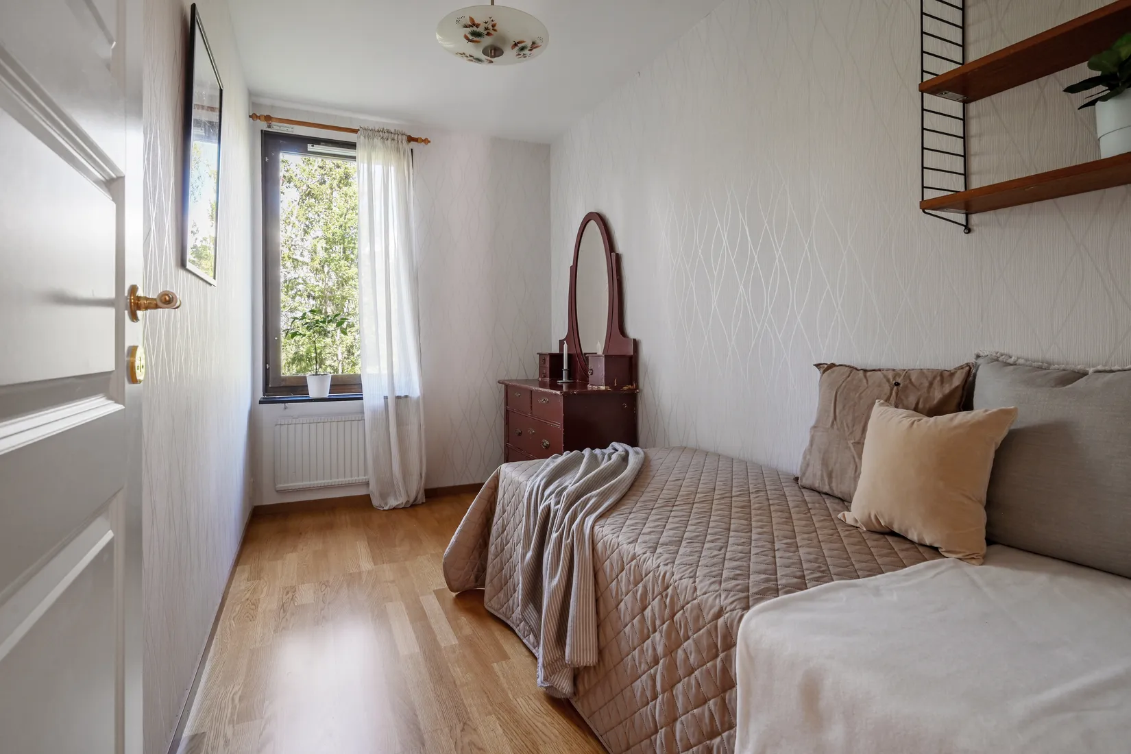 Bostadsrätt, Hasselbacken 1B, Apoteksskogen, Upplands Väsby