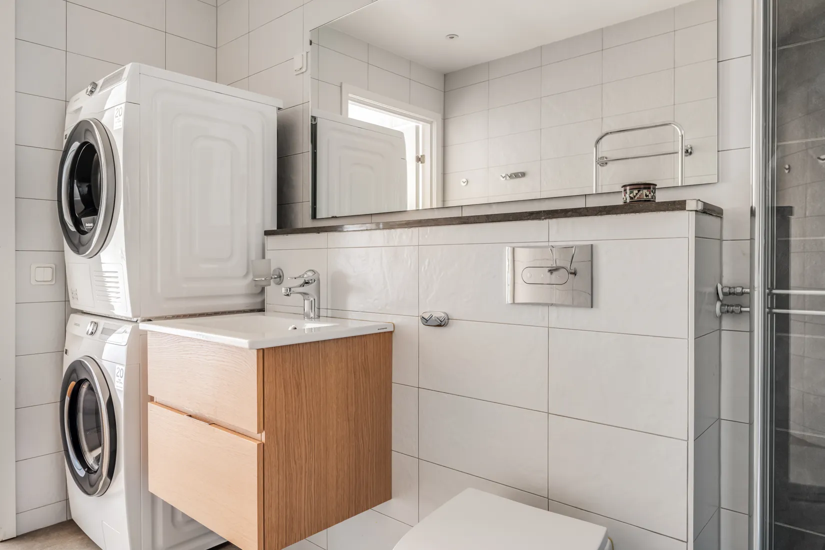 Bostadsrätt, Ågatan 9 - vån 5, Centrala Sundbyberg, Sundbyberg