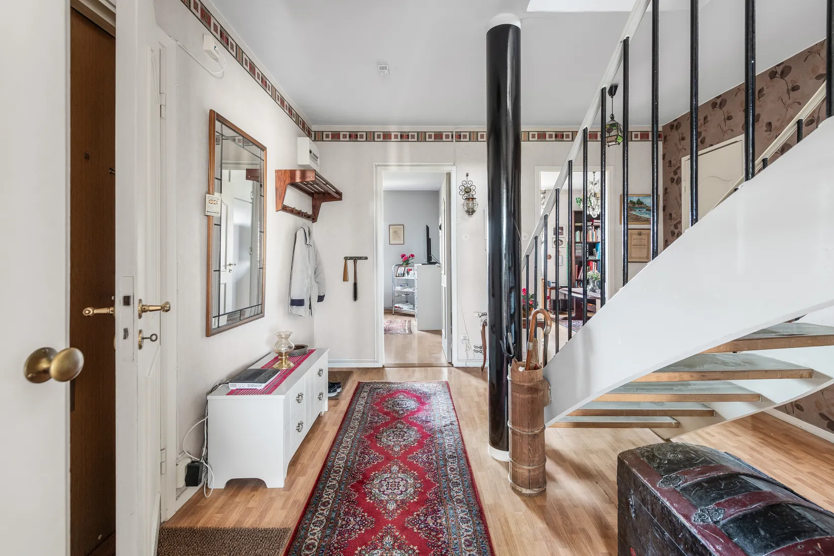 Bostadsrätt, Larsbodavägen 38, vån 8/8 Etage, Farsta, Stockholm
