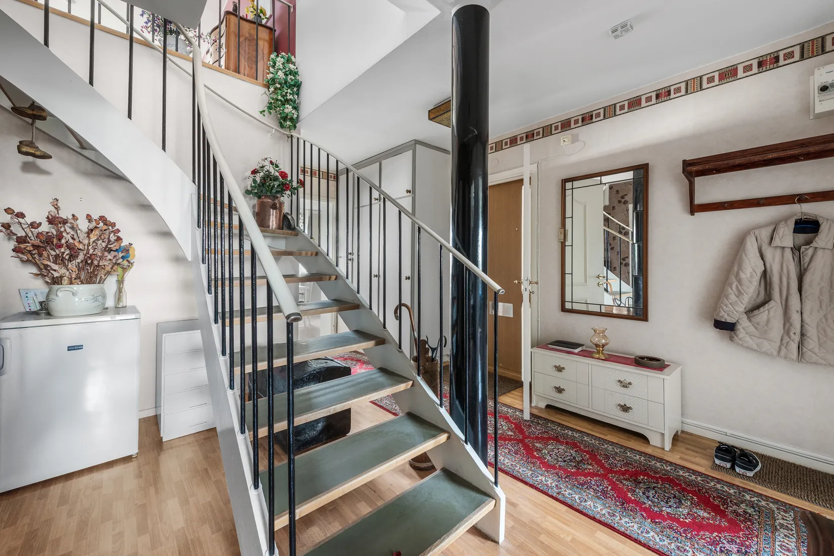 Bostadsrätt, Larsbodavägen 38, vån 8/8 Etage, Farsta, Stockholm