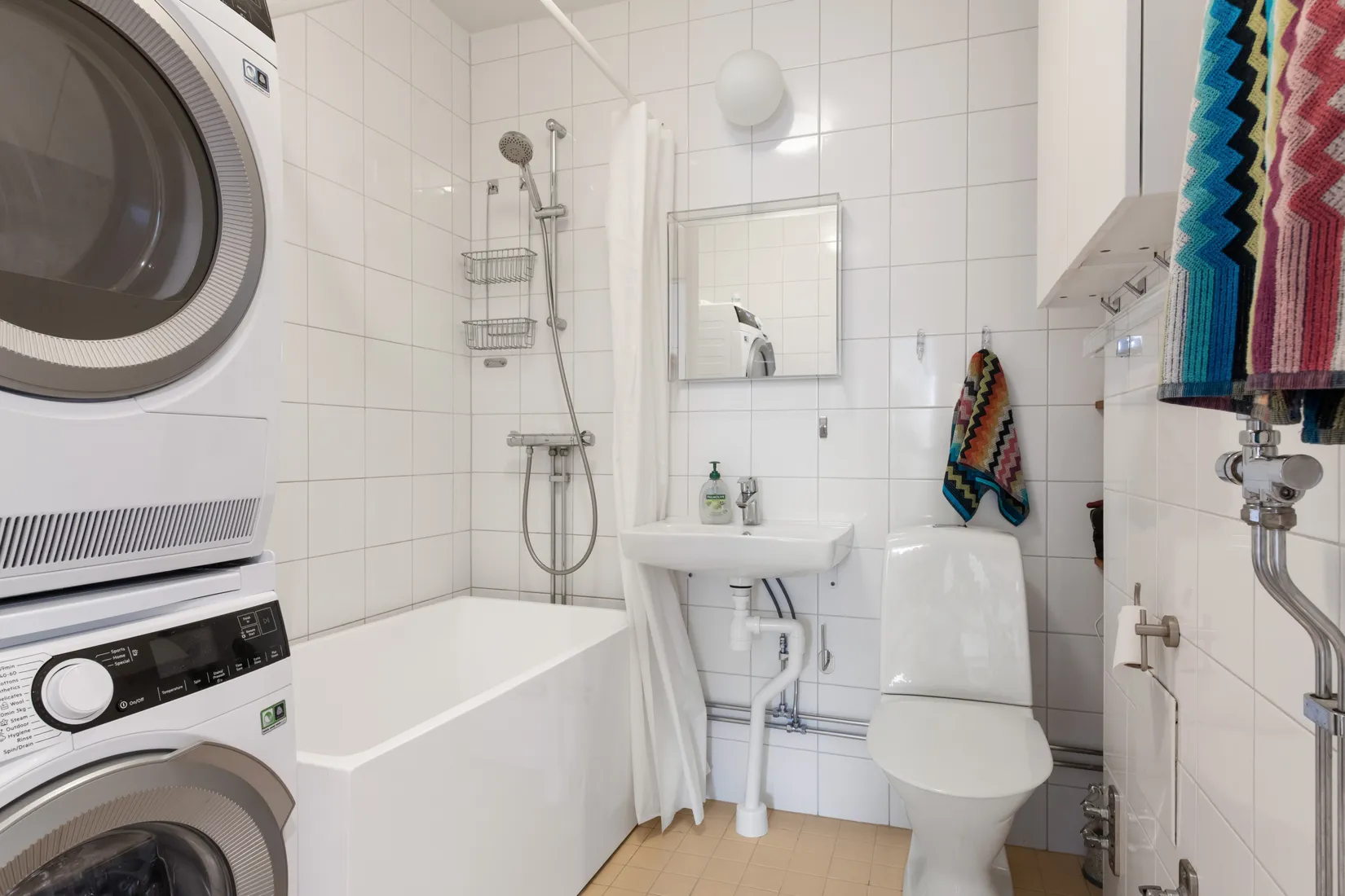 Bostadsrätt, Kryssarvägen 2, Näsbypark, Täby