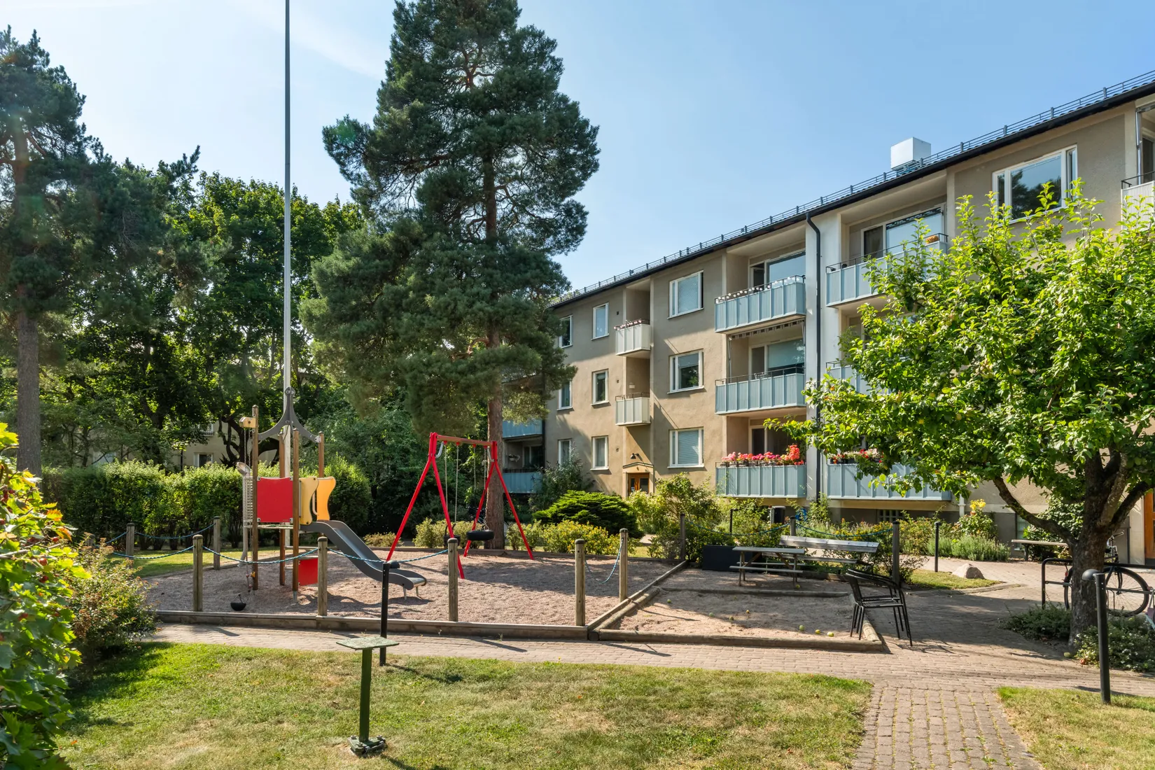Bostadsrätt, Kryssarvägen 2, Näsbypark, Täby