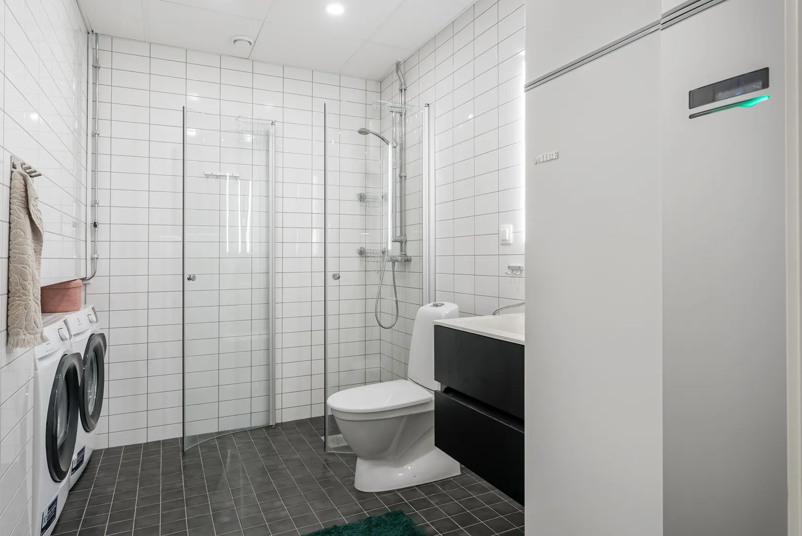 Radhus, Segersällsvägen 11, Jakobsberg, Järfälla