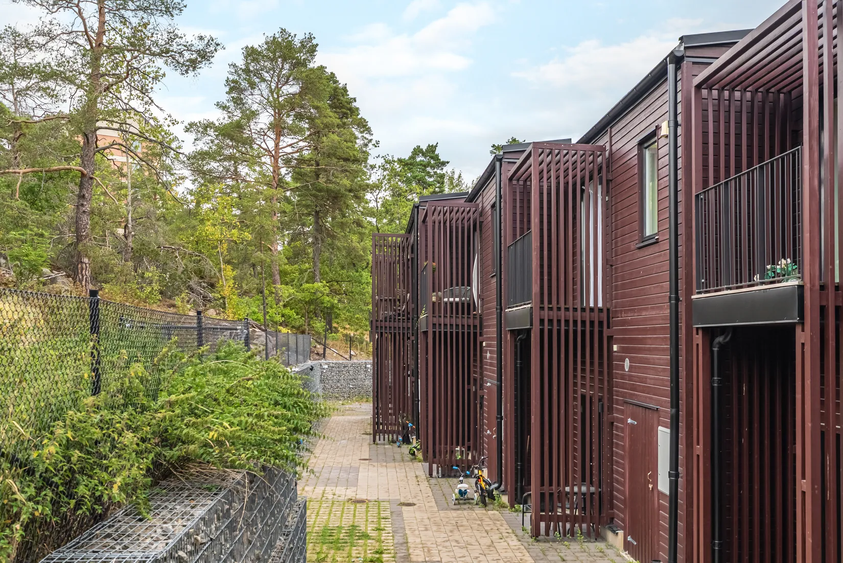 Radhus, Segersällsvägen 11, Jakobsberg, Järfälla
