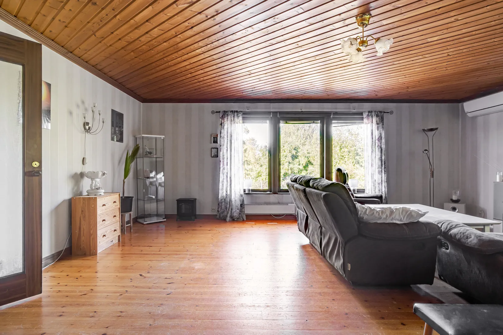 Villa, Övre Raholmsvägen 112, Sundsvall