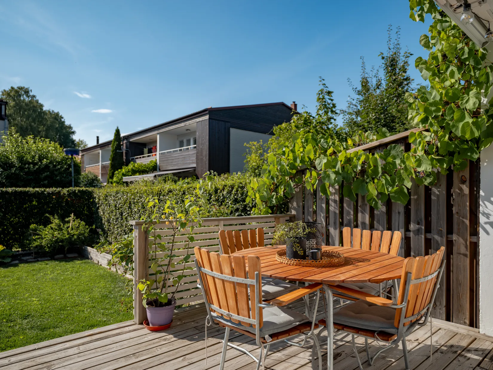Radhus, Mantalsvägen 61, Ella Gård, Täby