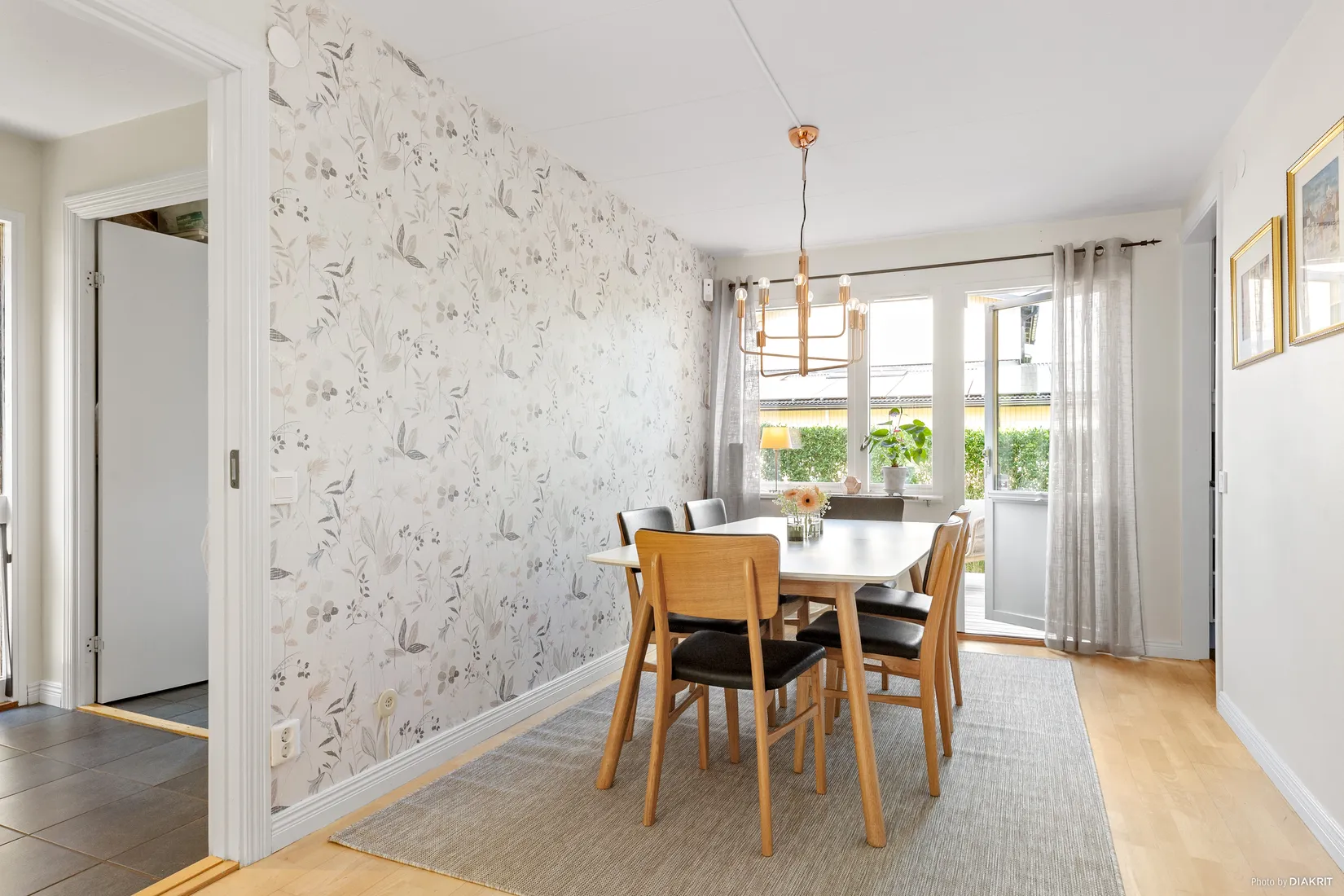 Radhus, Litsbyvägen 88, Skarpäng, Täby