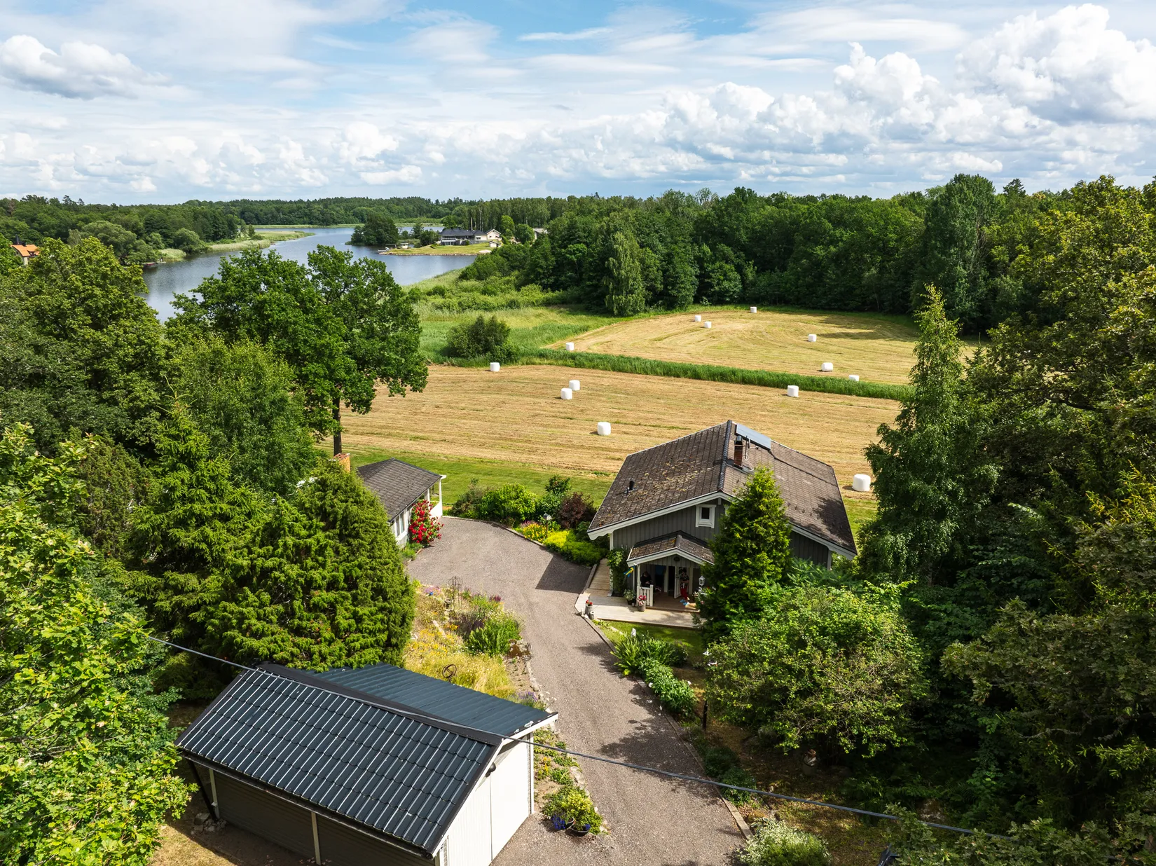 Villa, Gärdesbacken 6, Kvicksund, Västerås