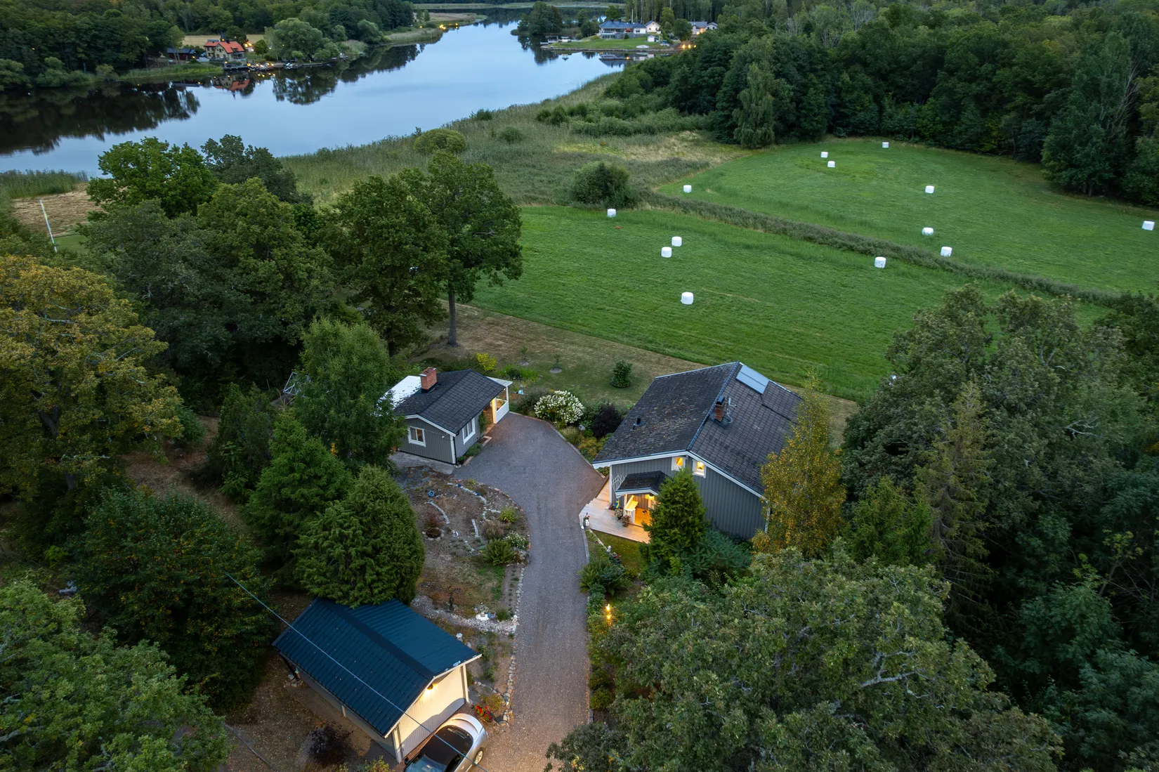 Villa, Gärdesbacken 6, Kvicksund, Västerås