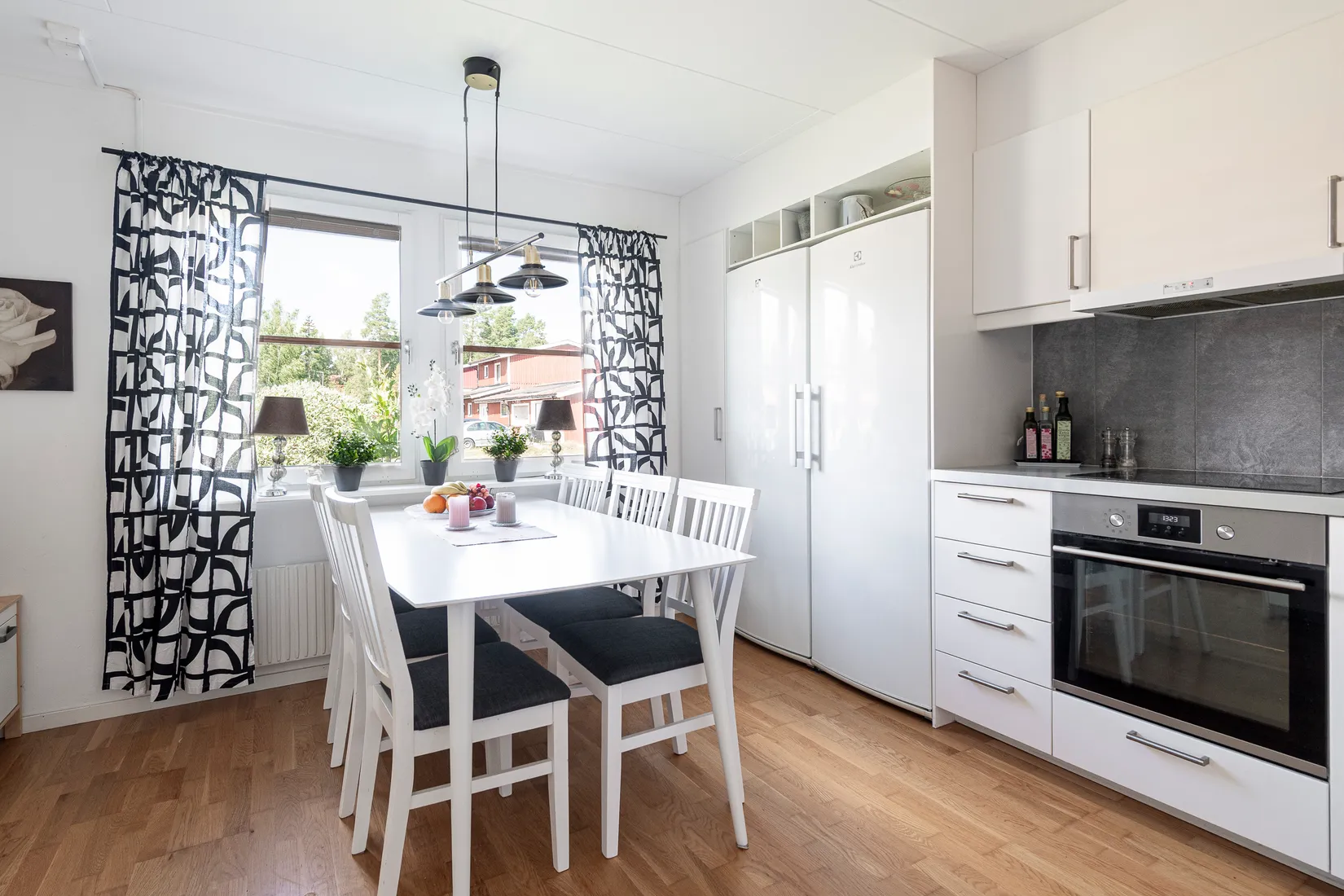 Radhus, Krakas väg 5, Irsta, Västerås