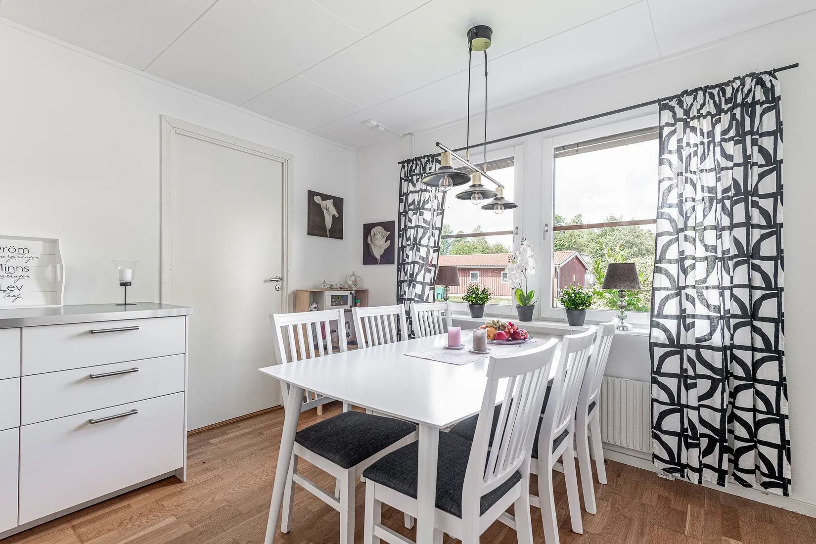 Radhus, Krakas väg 5, Irsta, Västerås