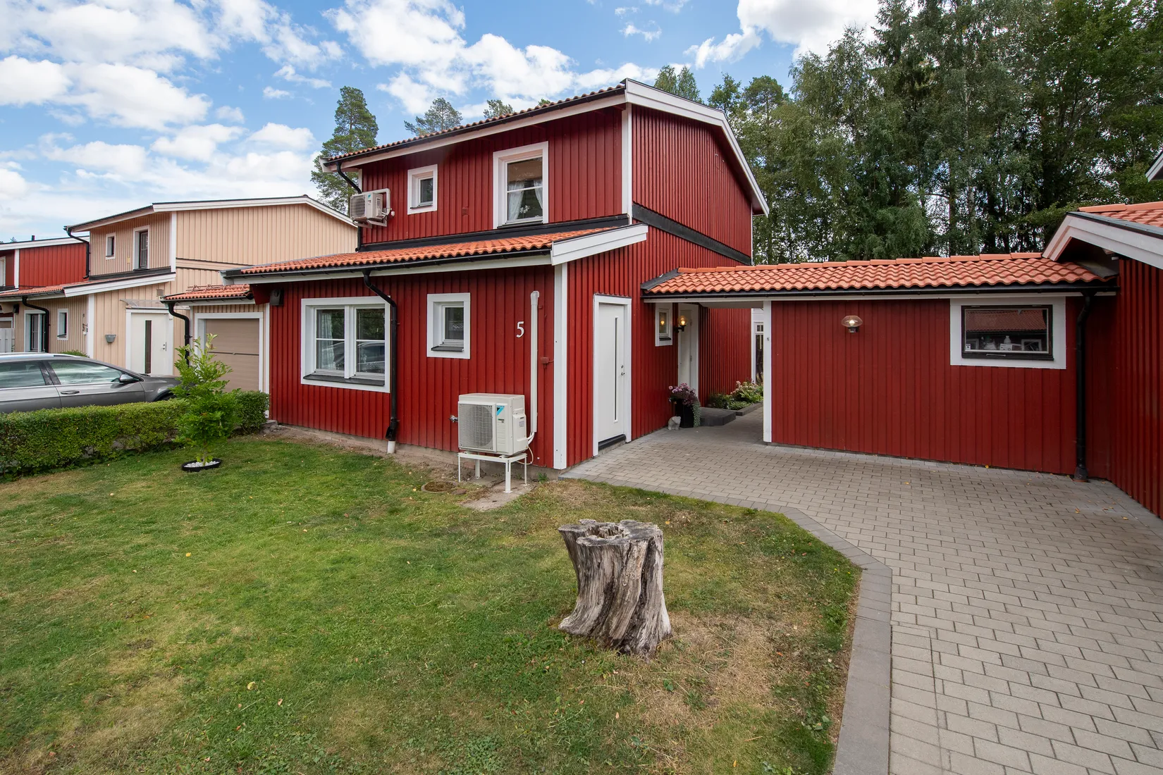 Radhus, Krakas väg 5, Irsta, Västerås