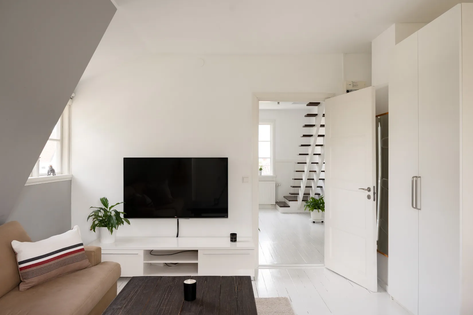 Villa, Nedre Hyttvägen 5, Annedal, Västerås