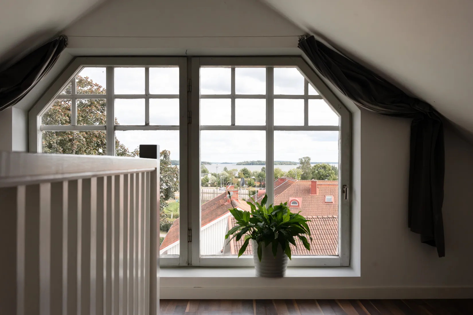 Villa, Nedre Hyttvägen 5, Annedal, Västerås