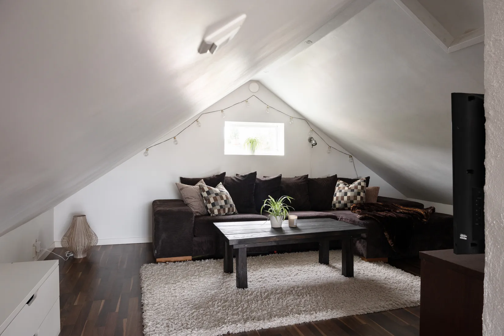 Villa, Nedre Hyttvägen 5, Annedal, Västerås