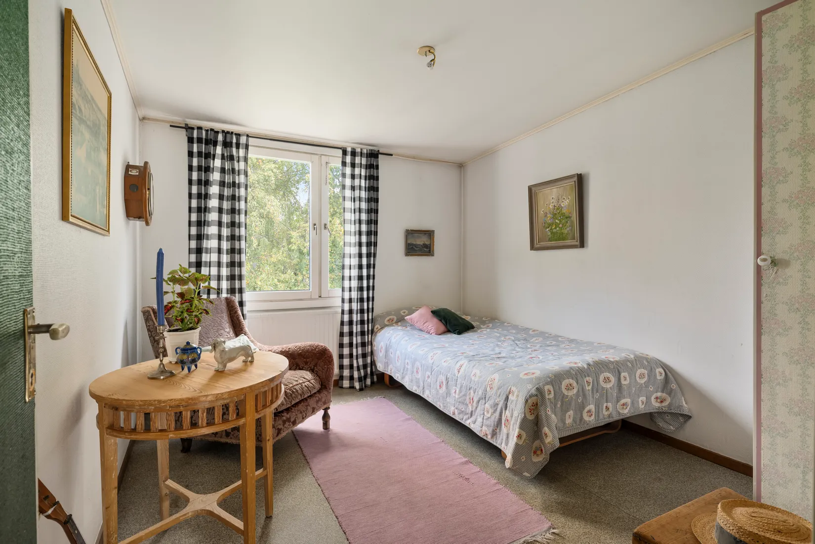 Radhus, Valborgsstigen 58, Nälsta, Stockholm