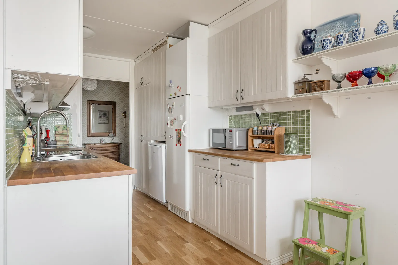 Bostadsrätt, ÅKERBYVÄGEN 96, Täby centrum - storstugan, Täby