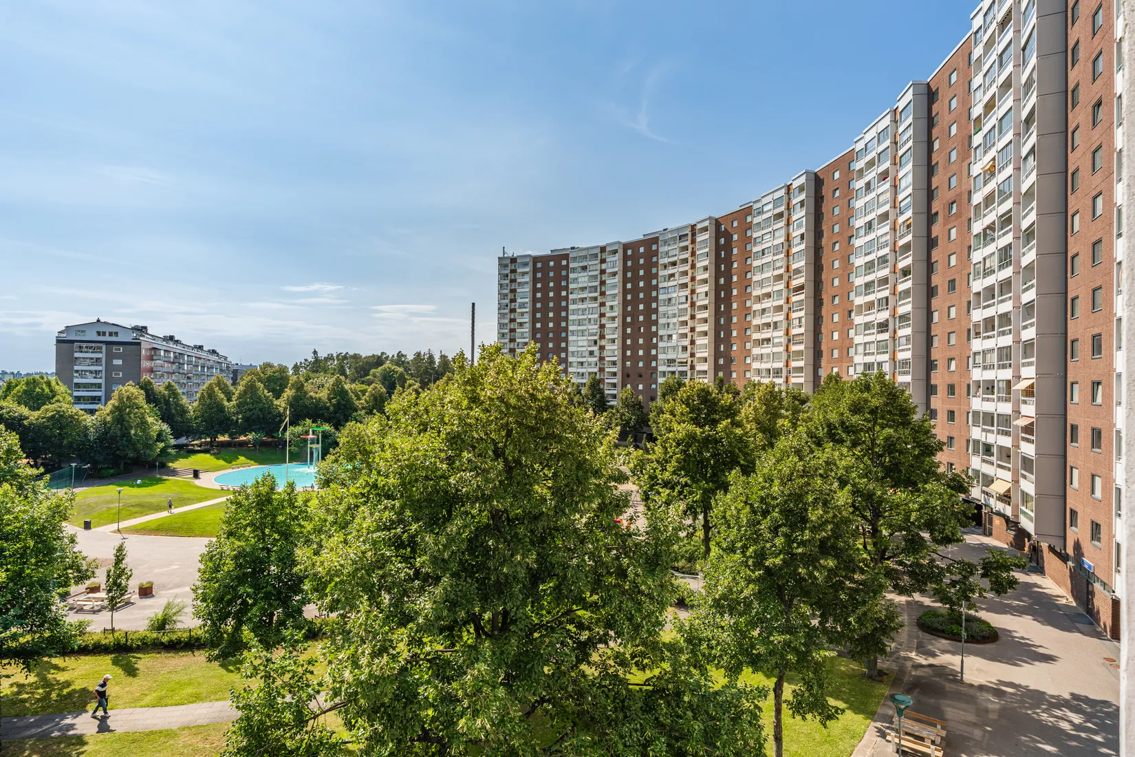 Bostadsrätt, ÅKERBYVÄGEN 96, Täby centrum - storstugan, Täby