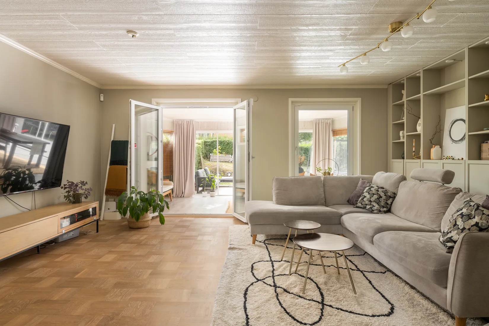Radhus, Elsa Brändströms Gata 67, Fruängen, Stockholm