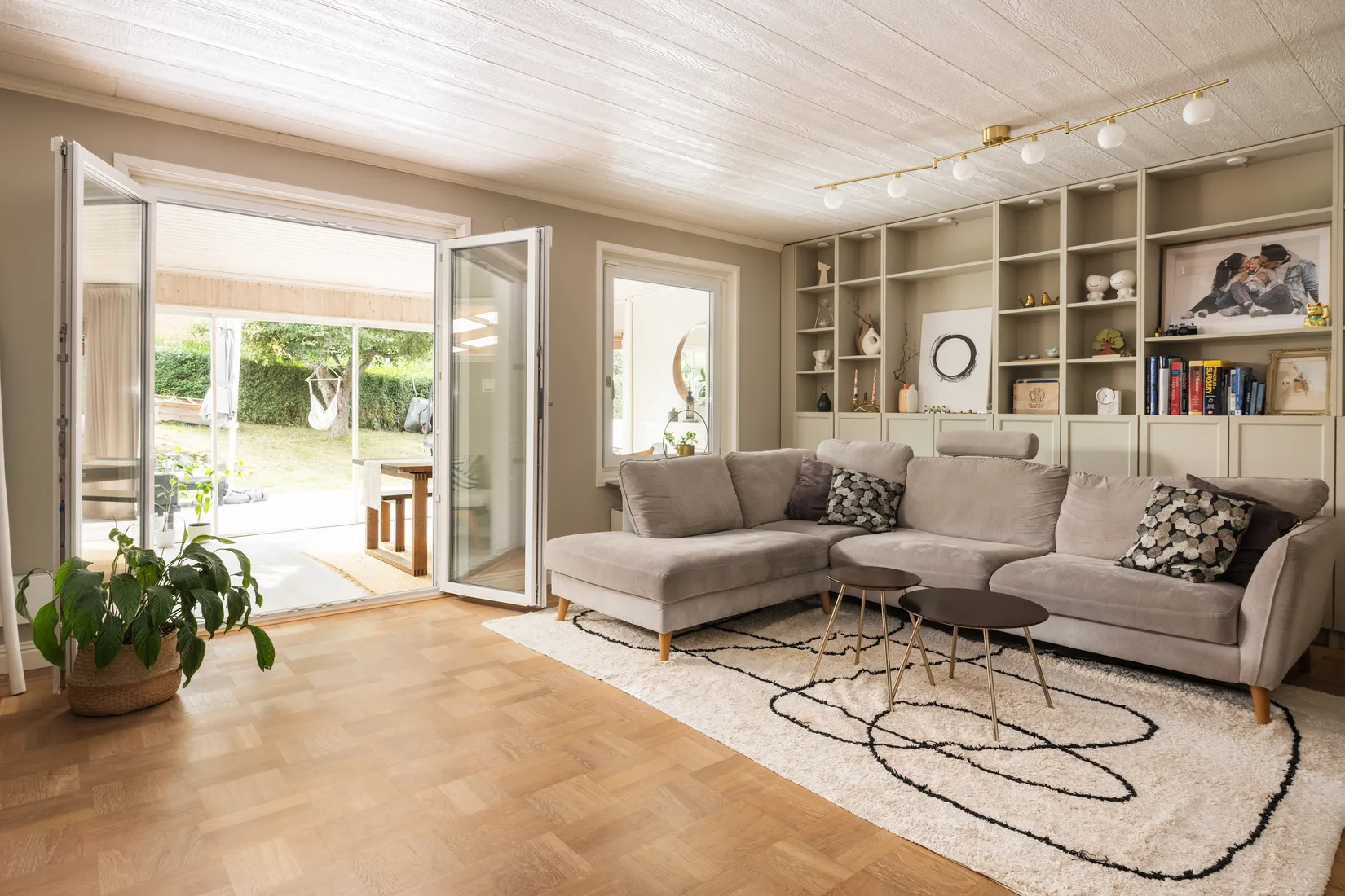 Radhus, Elsa Brändströms Gata 67, Fruängen, Stockholm