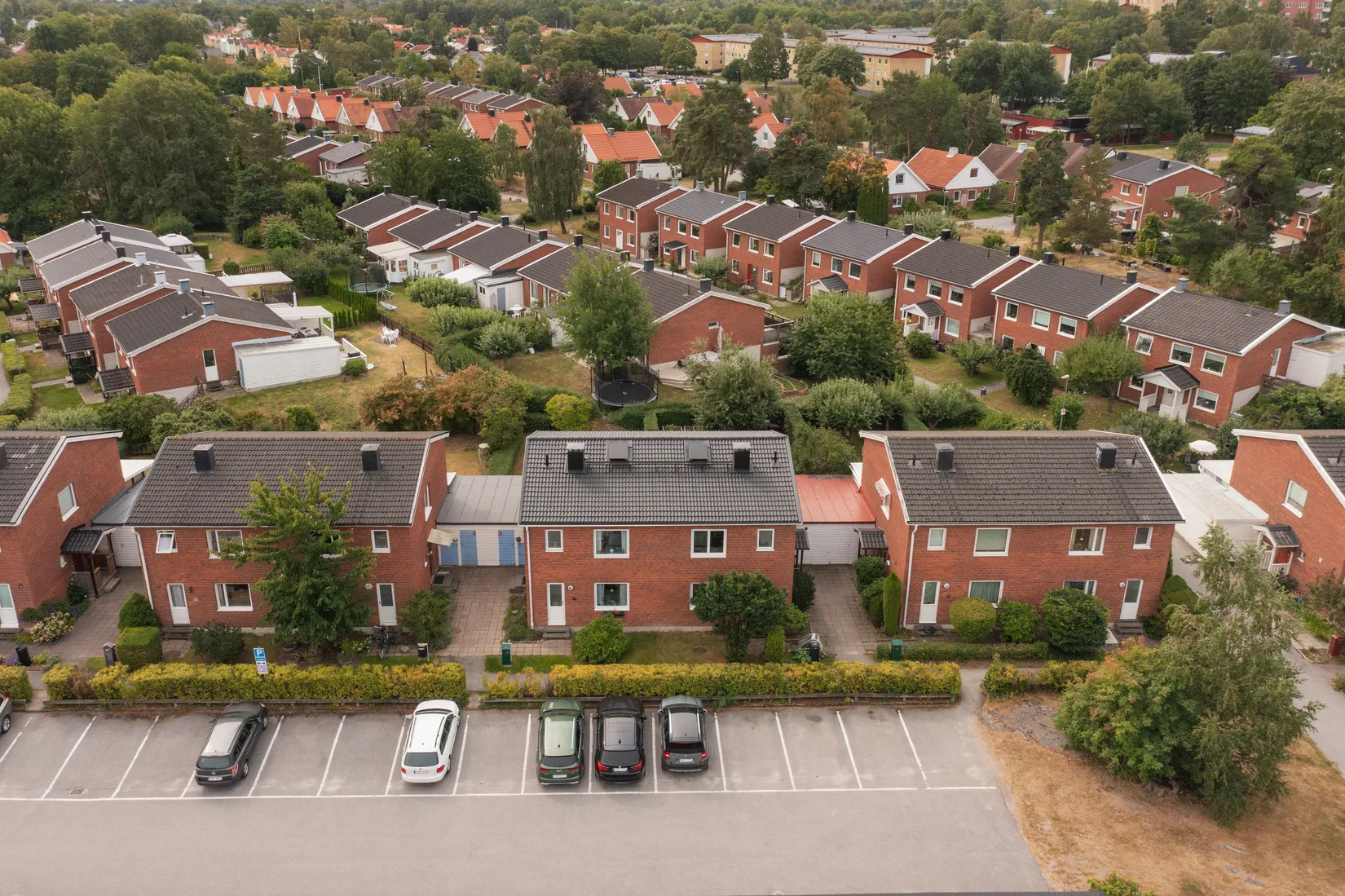 Radhus, Elsa Brändströms Gata 67, Fruängen, Stockholm