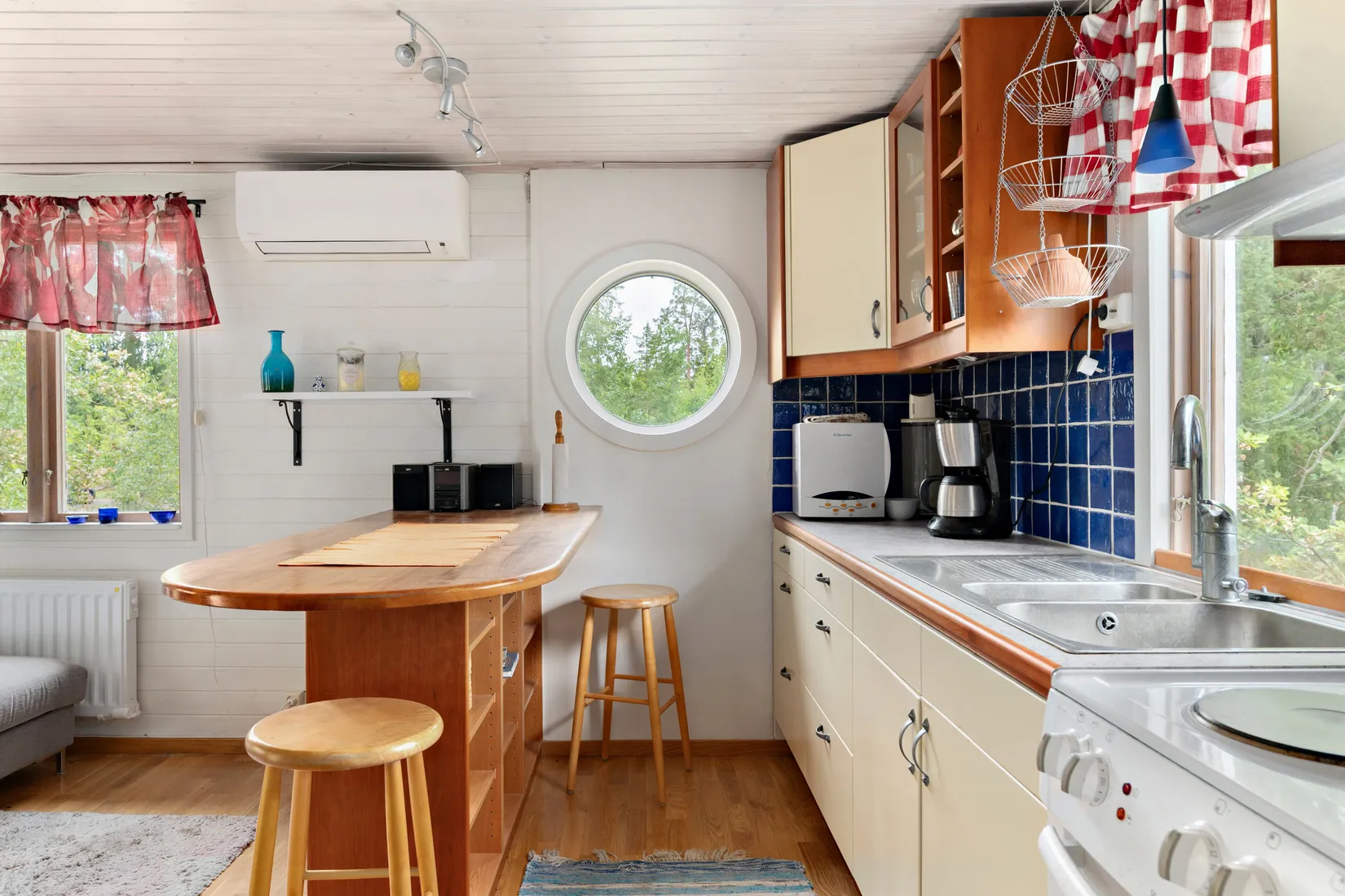 Villa, Smaranäshöjden 16, Smara, Norrtälje