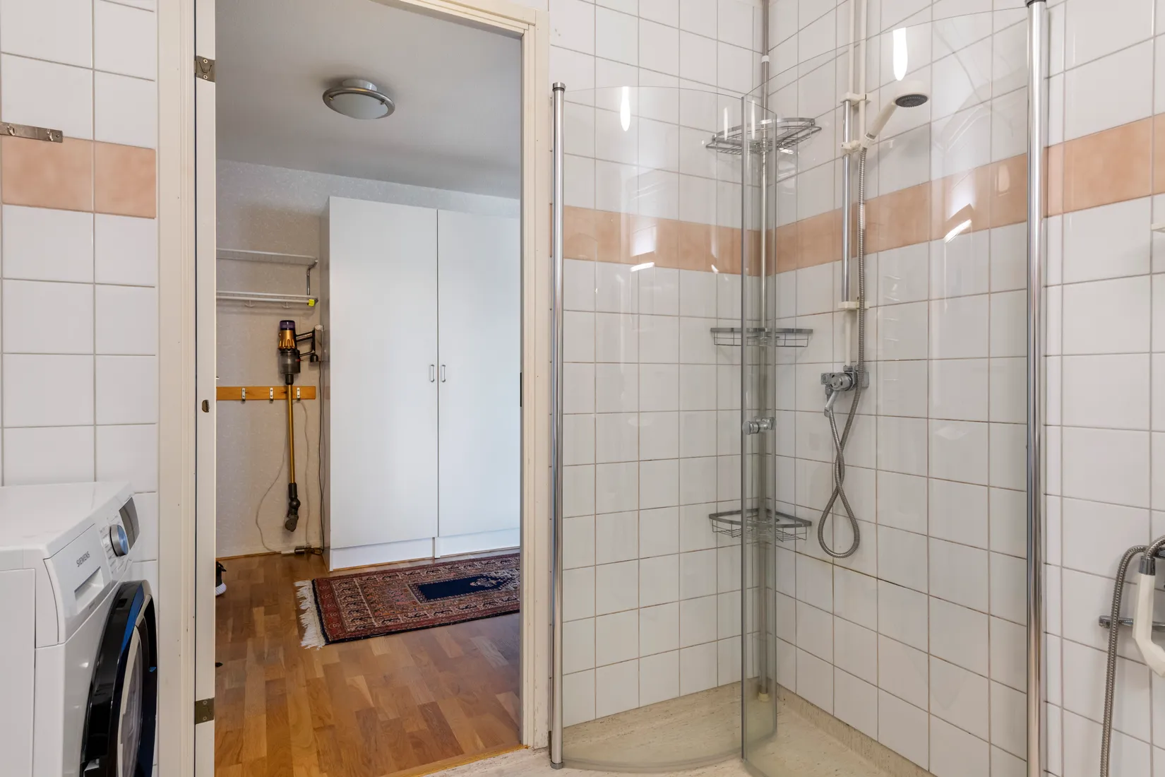 Bostadsrätt, Enbäcksvägen 12 A, Hiss, Väster Knutby, Norrtälje