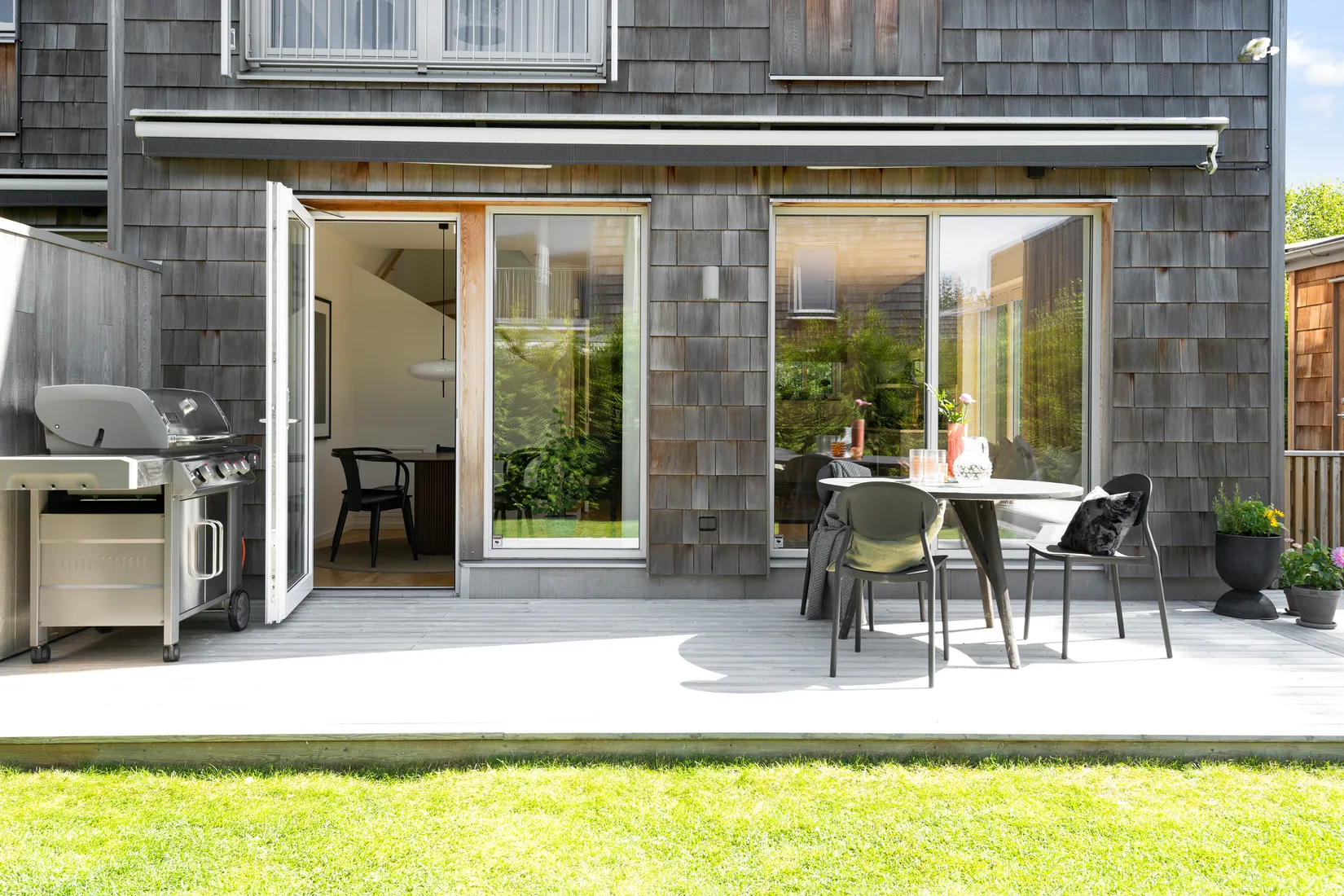 Radhus, Valthornsgatan 22A, Hestra, Borås