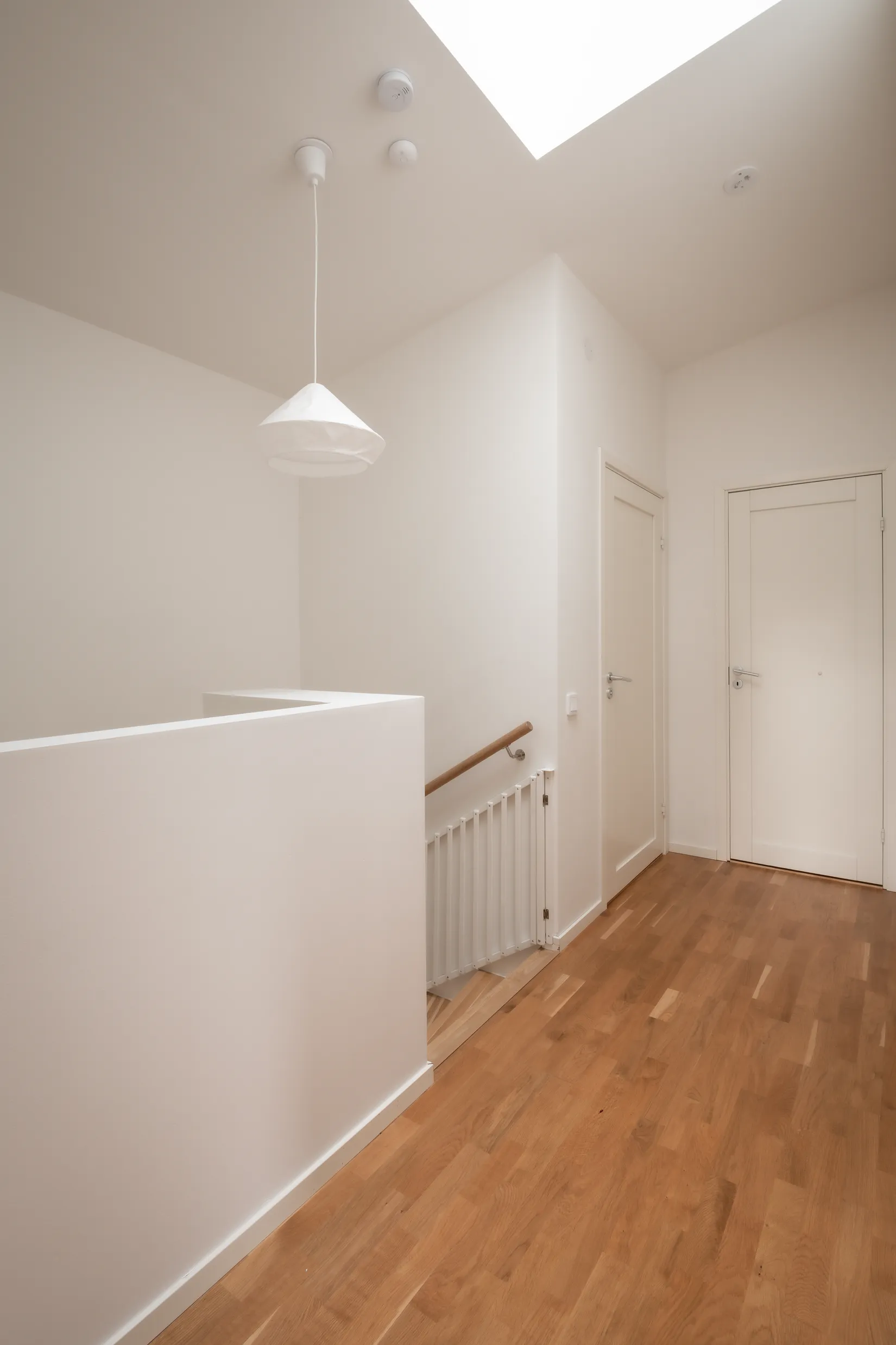 Radhus, Valthornsgatan 22A, Hestra, Borås