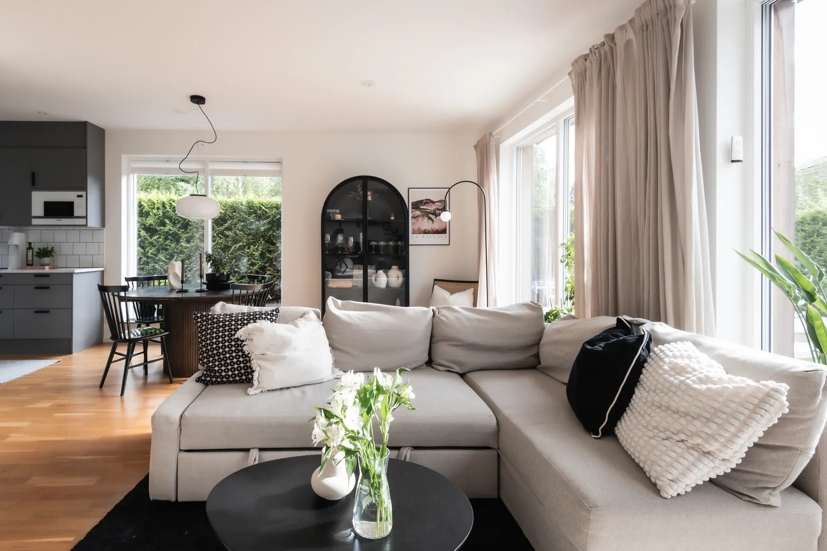 Radhus, Valthornsgatan 22A, Hestra, Borås