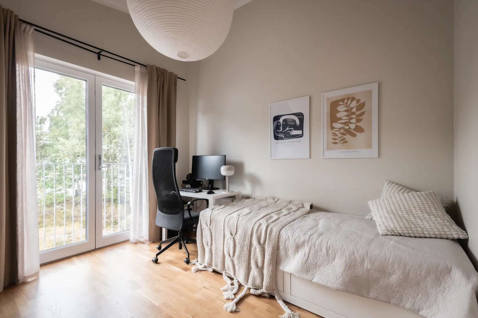 Radhus, Valthornsgatan 22A, Hestra, Borås