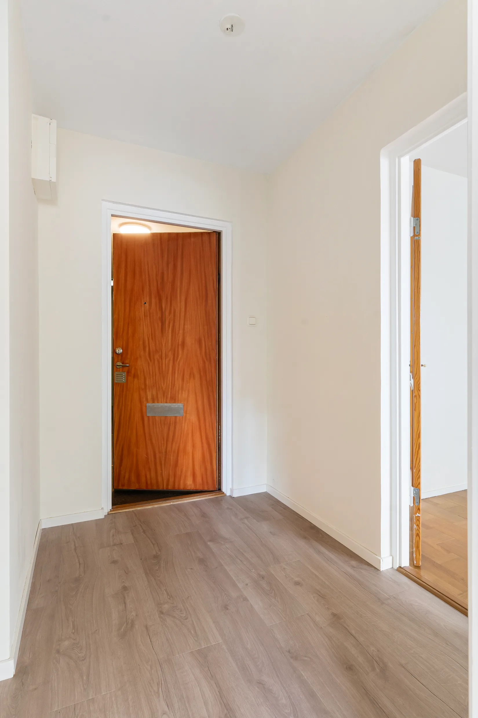 Bostadsrätt, Karlstorpsvägen 110, Karlstorp, Trollhättan