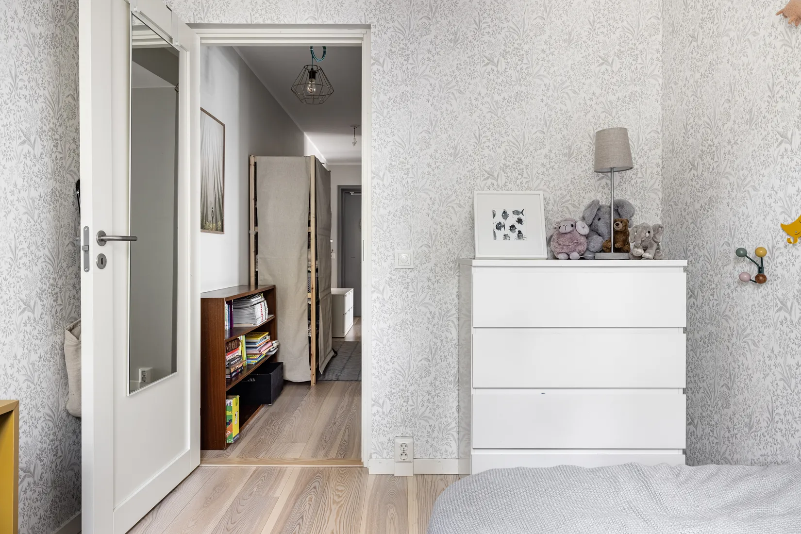 Bostadsrätt, Beckomberga skogsväg 2, vån 5, Beckomberga, Stockholm