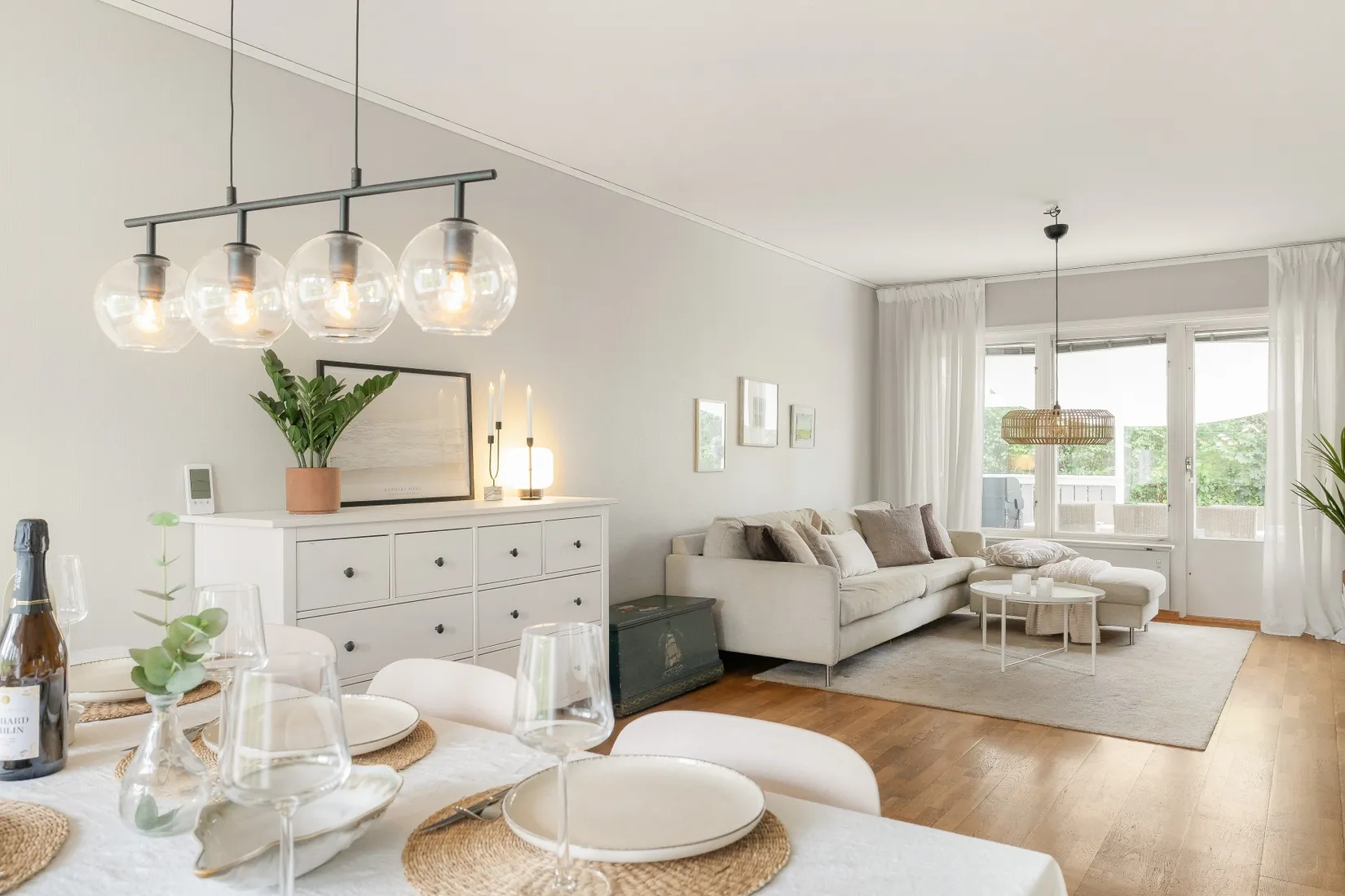 Villa, Östra Banvägen 1, Österskär, Österåker