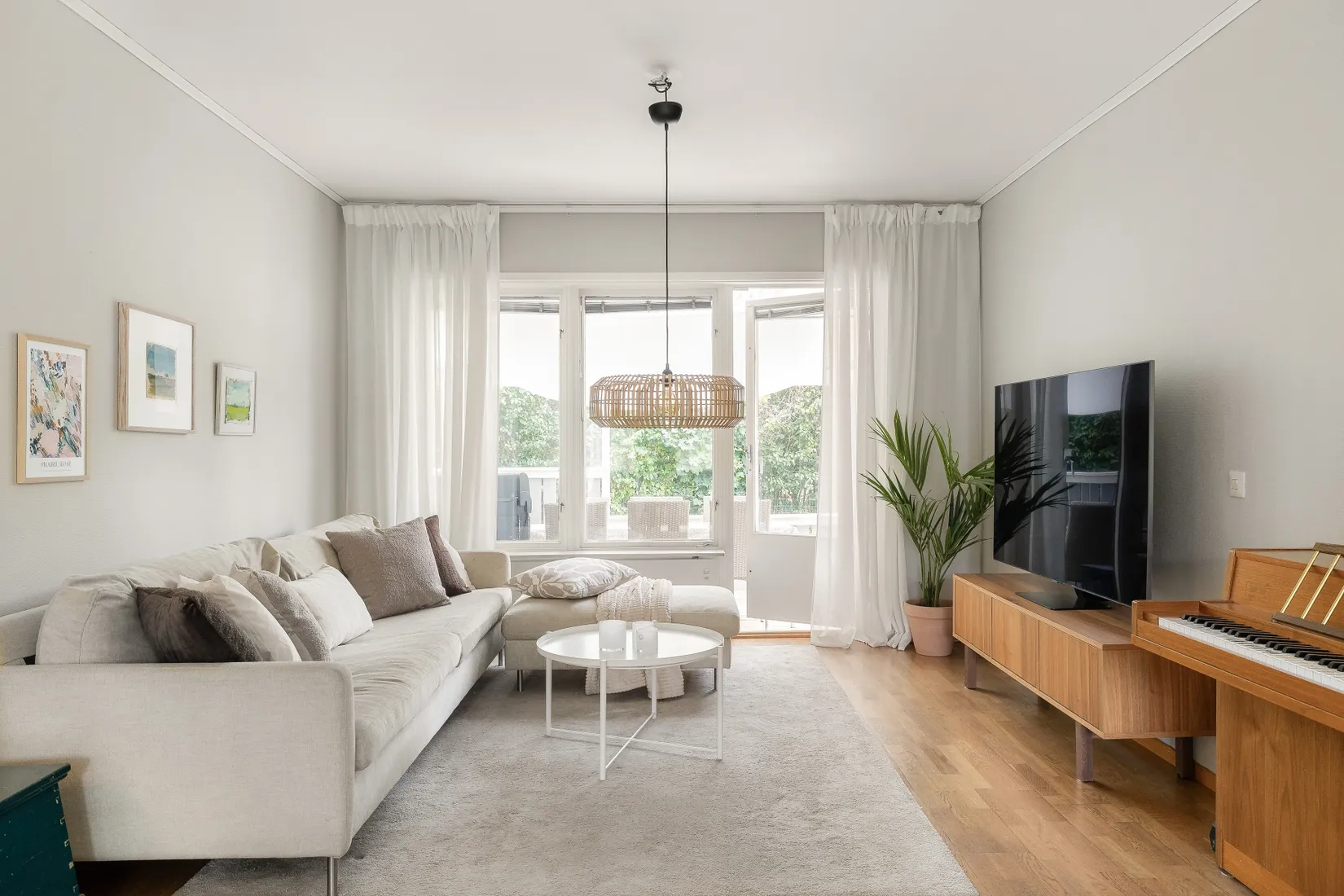 Villa, Östra Banvägen 1, Österskär, Österåker
