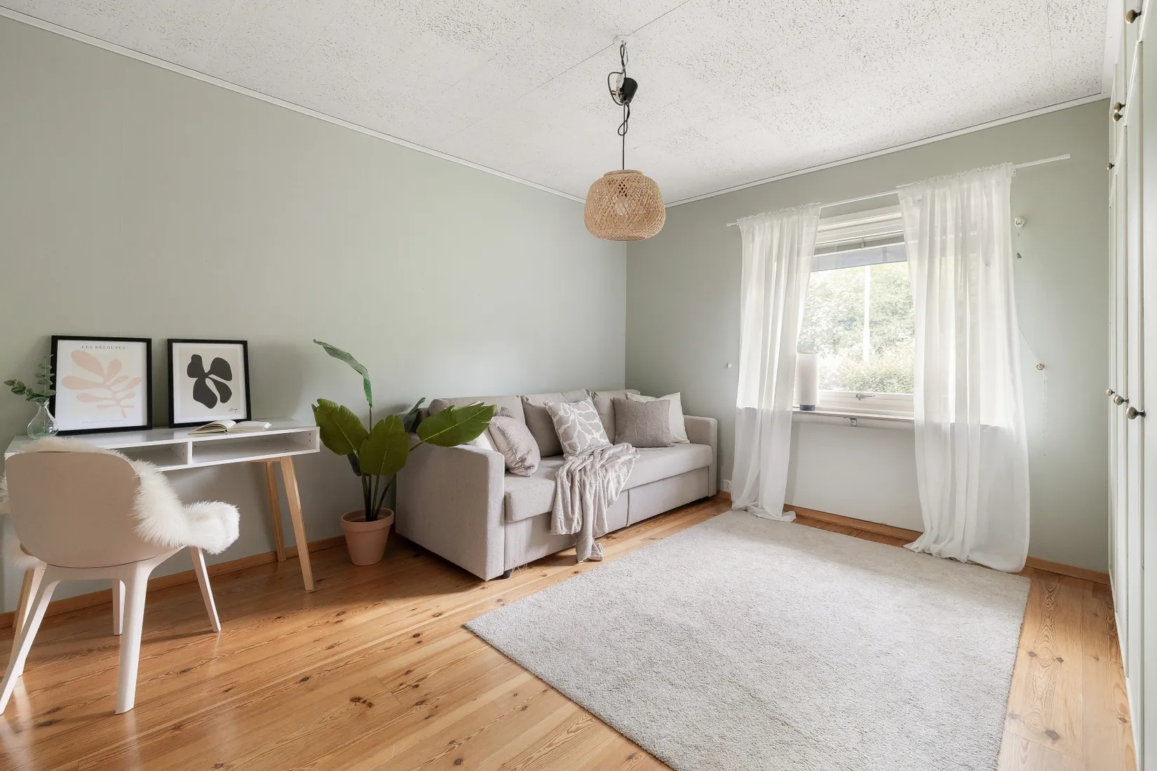 Villa, Östra Banvägen 1, Österskär, Österåker