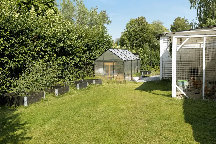 Villa, Östra Banvägen 1, Österskär, Österåker