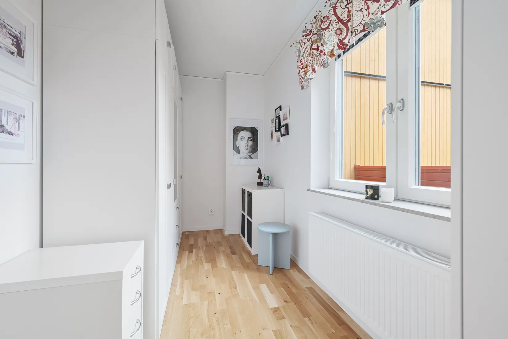 Radhus, Rödklövergatan 1, Eds Allé, Upplands Väsby