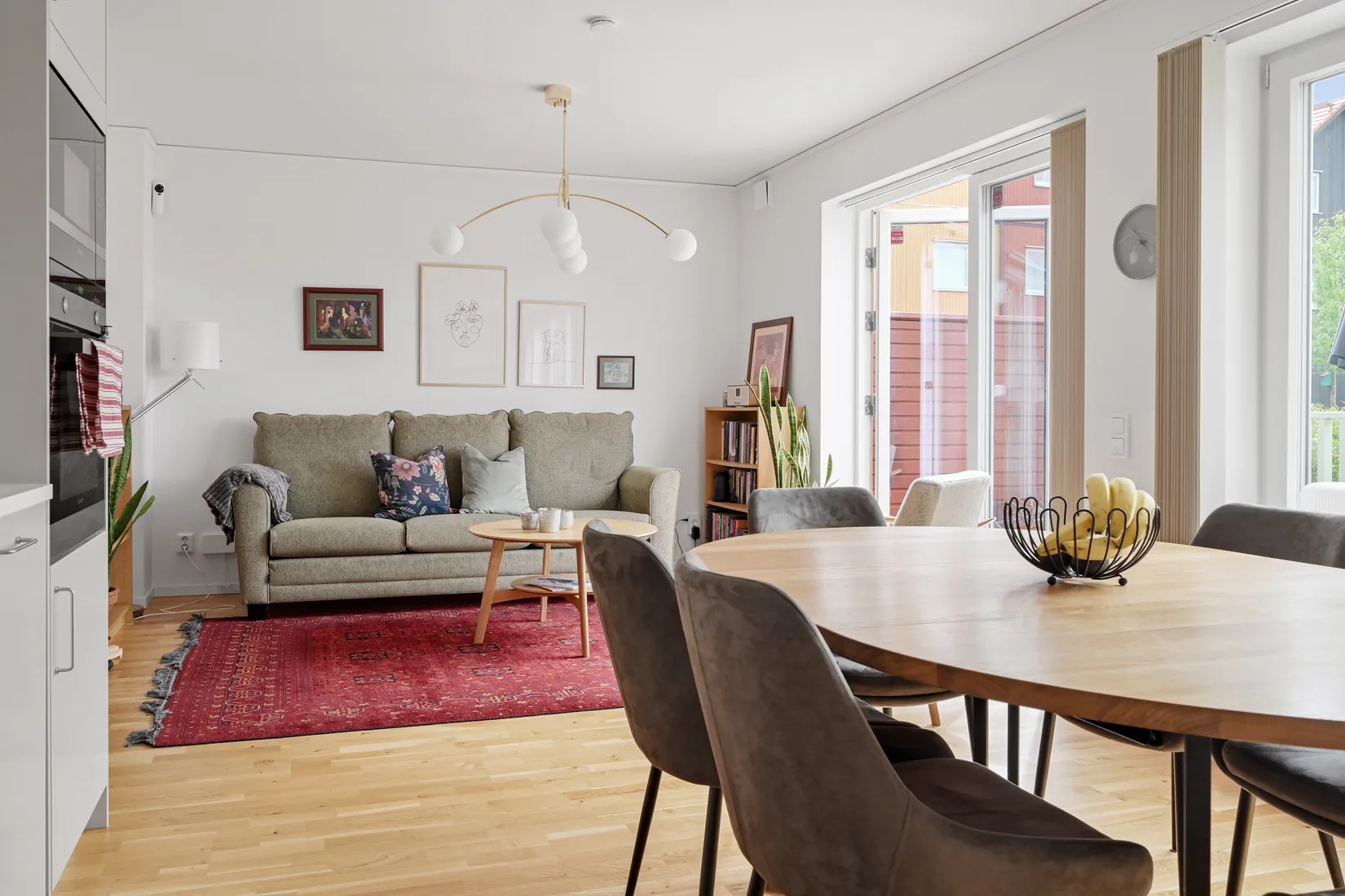 Radhus, Rödklövergatan 1, Eds Allé, Upplands Väsby