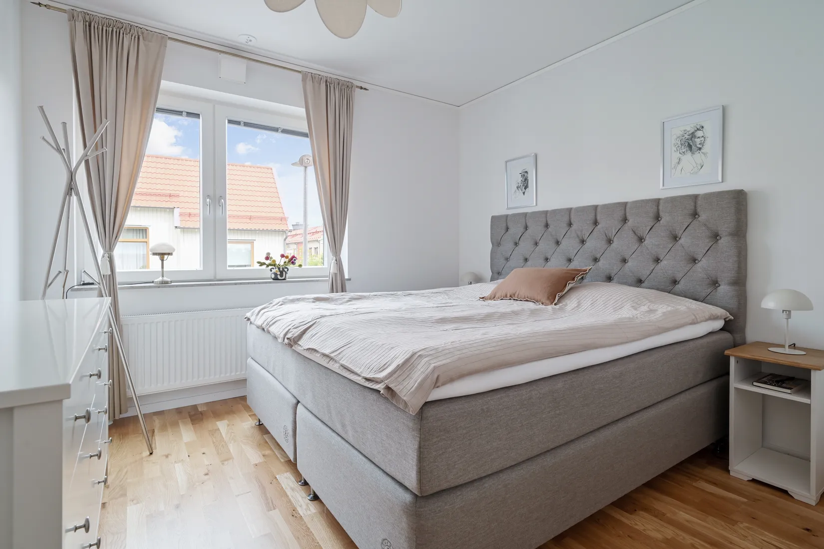 Radhus, Rödklövergatan 1, Eds Allé, Upplands Väsby