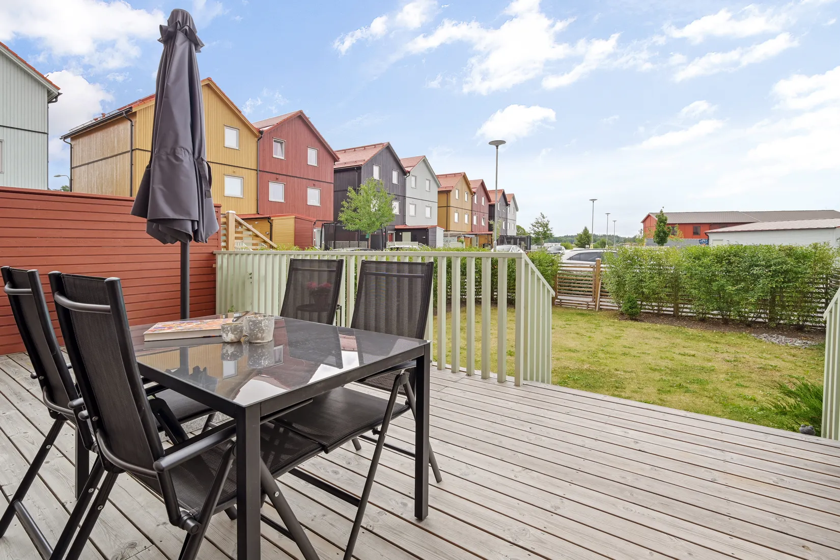 Radhus, Rödklövergatan 1, Eds Allé, Upplands Väsby