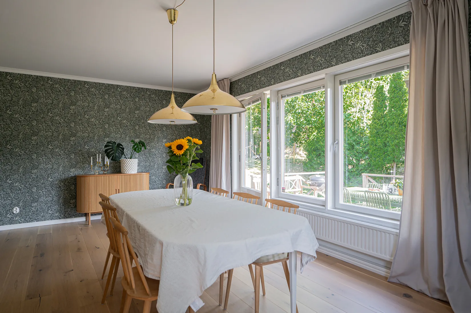 Villa, Rotnäsvägen 52, Huddinge - sjönära intill Trehörningen, Huddinge
