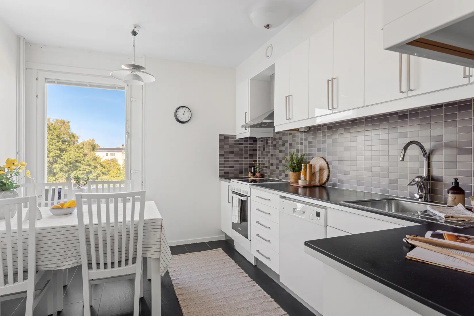 Bostadsrätt, Månadsvägen 41, Jakobsberg, Järfälla