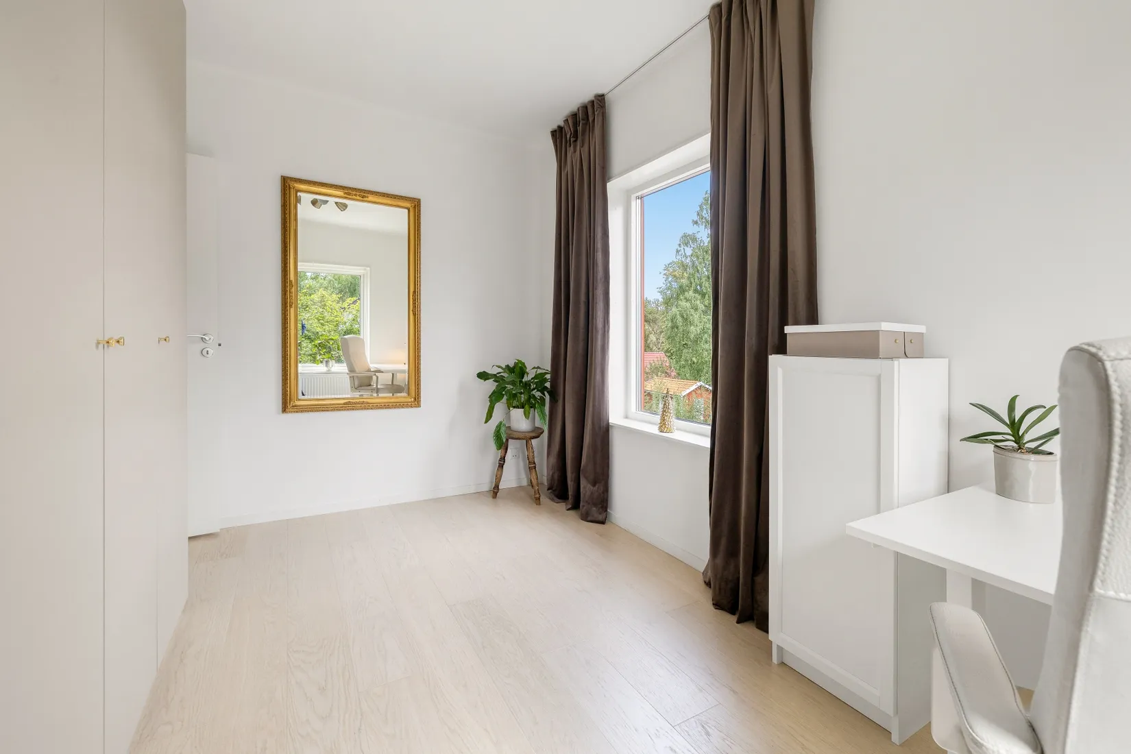 Radhus, Hästängsuddsvägen 27P, Svinninge, Österåker