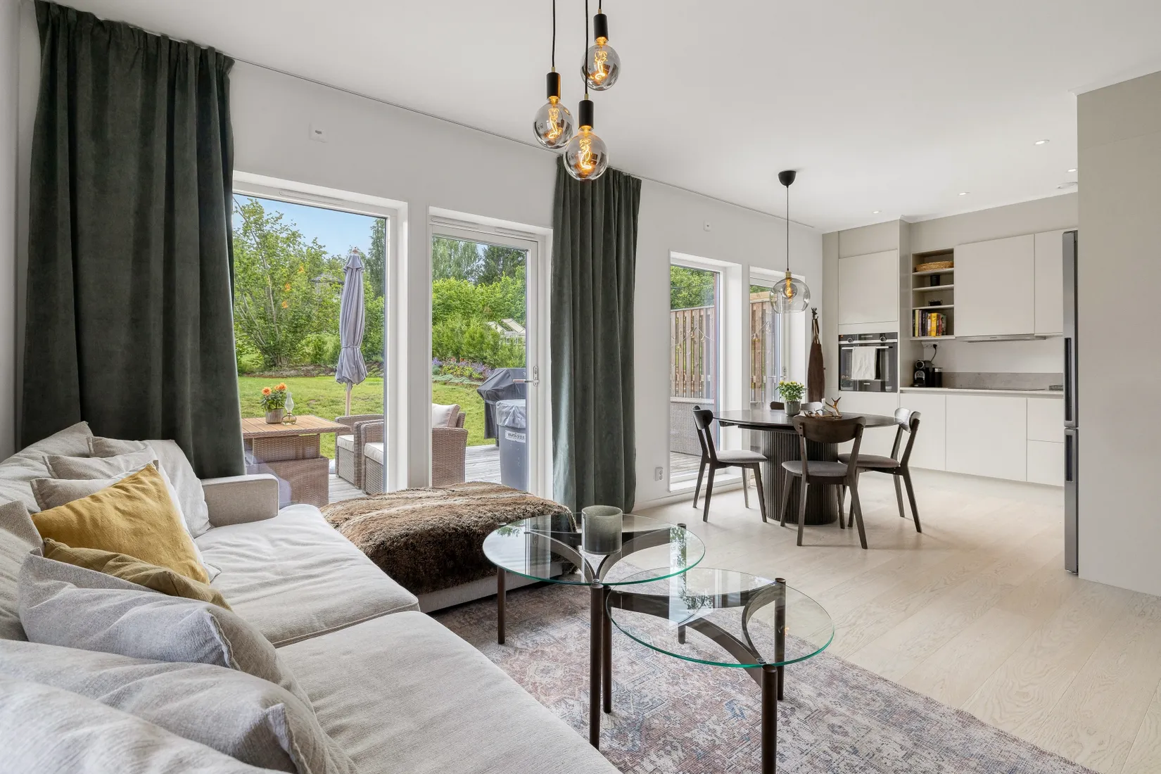 Radhus, Hästängsuddsvägen 27P, Svinninge, Österåker