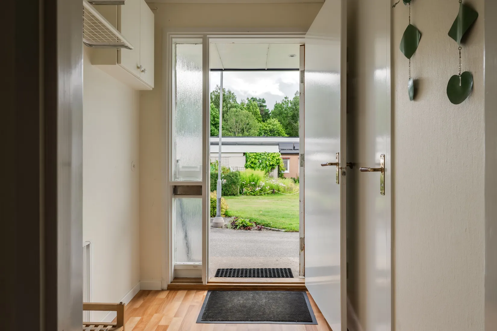 Radhus, Tulpangatan 129, Mellringe, Örebro